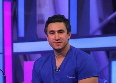 الدكتور عمرو عباسي استشارى النساء والتوليد والحقن المجهري بالمركز القومى للبحوث