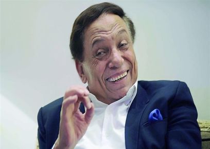 عادل إمام