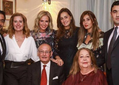 بالفيديو| بعد زواج هنا شيحة.. حدث سعيد جديد في أسرة الفنان التشكيلي