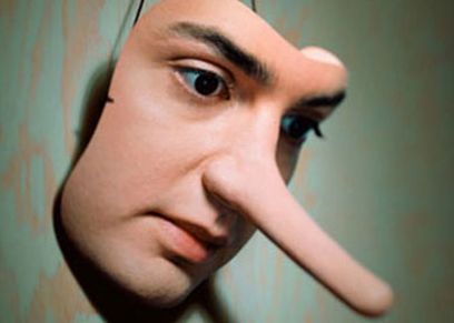 8 علامات تدل على كذب شريكك