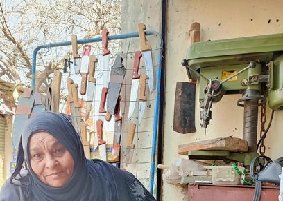أم سيد سنانة سكاكين
