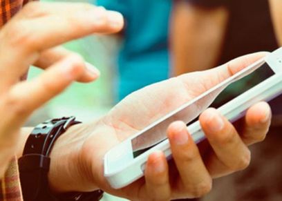 التجسس عبر وسائل الإتصال الحديثة