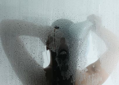 ماذا يحدث عند الاستحمام بالماء الساخن في الشتاء