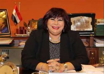 وزيرة الثقافة
