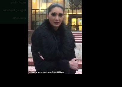 بالصور| انقذت والدتها من الموت.. فتاة مراهقة تواجه زوج والدتها بـ