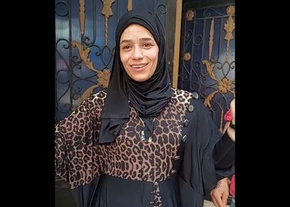 بيج ياسمين بالحجاب والعباية