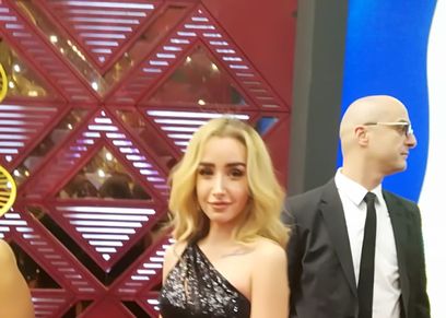 هنا الزاهد