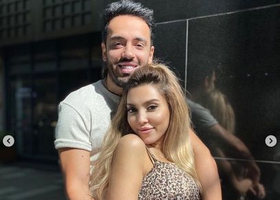 رامي جمال وزوجته