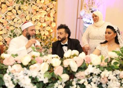 من هي زوجة إيساف؟ - صورة من عقد القران