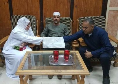 زواج في الزنزانة 