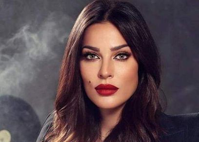 الفنانة اللبنانية نادين نسيب نجيم