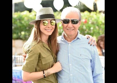 نانسي عجرم برفقة والدها