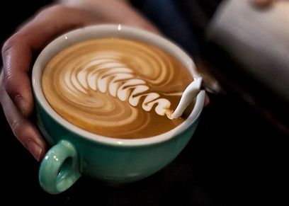 طريقة عمل كافيه لاتيه في المنزل
