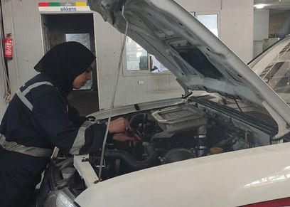 روان ياسر - ميكانيكي