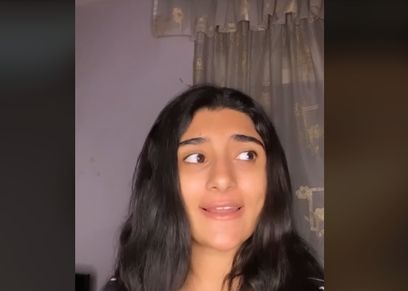 البلوجر منة الزهيري