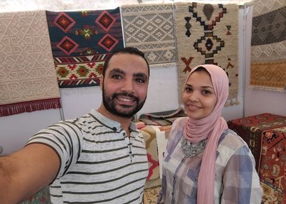 «آية» وزوجها 