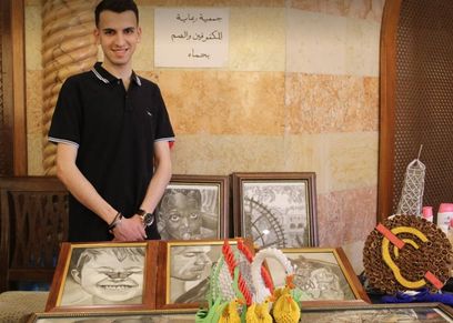 الشاب السوري عبيدة طربوش