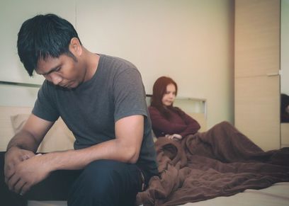 10 أسباب تجعل زوجك ينفر من العلاقة الحميمية معك