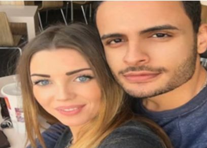شادي سرور وإحدى الفتيات