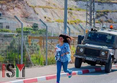لينا خطاب عقب تحريرها من 