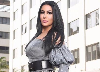 الفنانة سمية الخشابسم