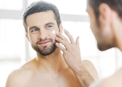 عمليات تجميل ومسكات يلجأ اليها الرجال في السر