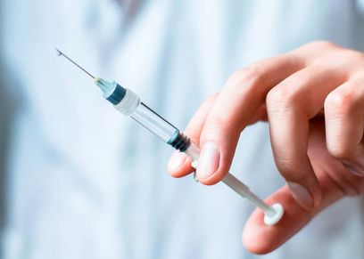 توفت أثناء خضوعها لعملية تكبير الأرداف  .. والطبيبة فرت هاربة