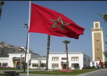 طالبتين مغربيتين تفقدان حقهما بالدراسة في فرنسا بسبب رفضهما التقاط صورة بدون حجاب