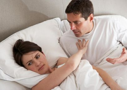  حكم  السيدة التي تمتنع عن زوجها