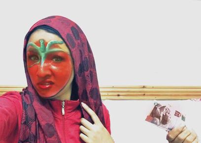سمر ترسم طماطم في الهالوين