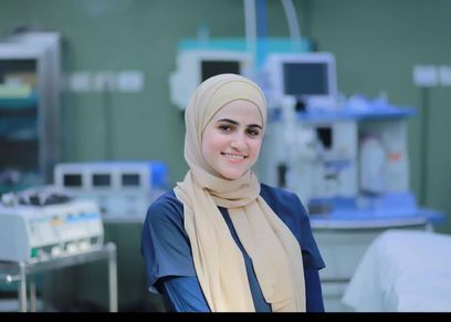 الدكتورة سارة السقا