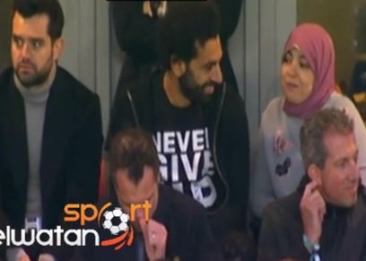 مواقف جمعت محمد صلاح بزوجته.