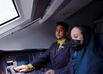 المرأة السعودية في مهمتها الجديدة