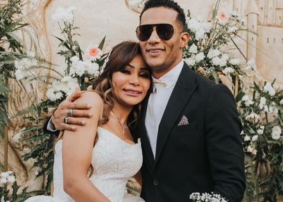 محمد رمضان وشقيقته في حفل زفافها