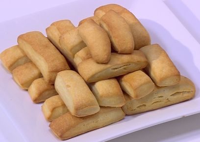 المنين