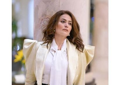 من جلسة تصوير هند صبري
