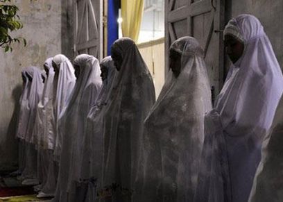 صلاة الجمعة ليست واجبة على النساء