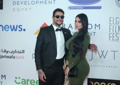 أحمد الفيشاوى في ظهور جديد مع زوجته