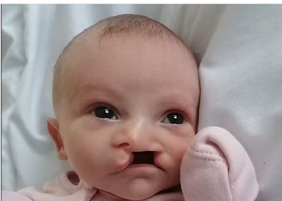 الطفلة المتوفاة