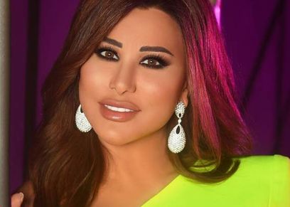 الفنانة نجوى كرم