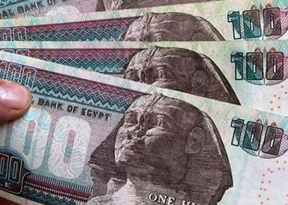 لازم فلوس جديدة.. اتيكيت تقديم العيدية بين المخطوبين