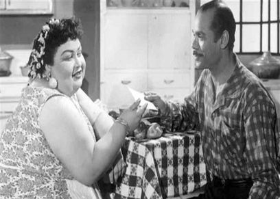 مشهد من فيلم للفنانة ليلى حمدي