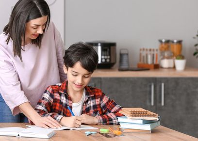 الأوقات المناسبة لمذاكرة طفلك - تعبيرية