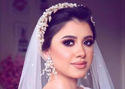 طالبة جامعة المنصورة 