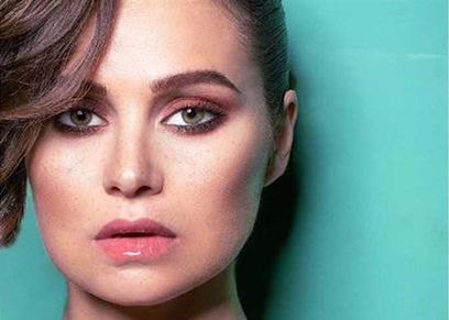 يسرا اللوزي