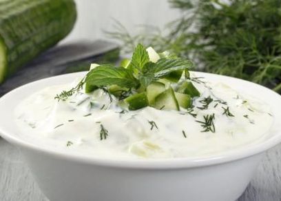 طريقة عمل سلطة الزبادي