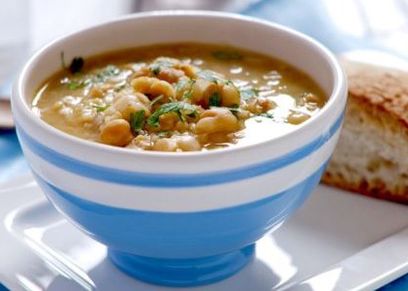 شوربة الحمص بالليمون اليونانية