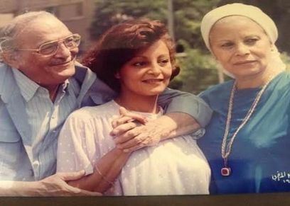 عبدالمنعم مدبولي وزوجته وابنته