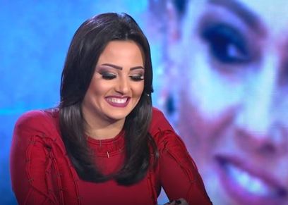 الفنانة بشرى