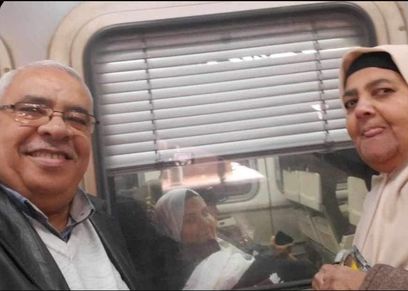 طبيبة لحظات الوداع مع والديها